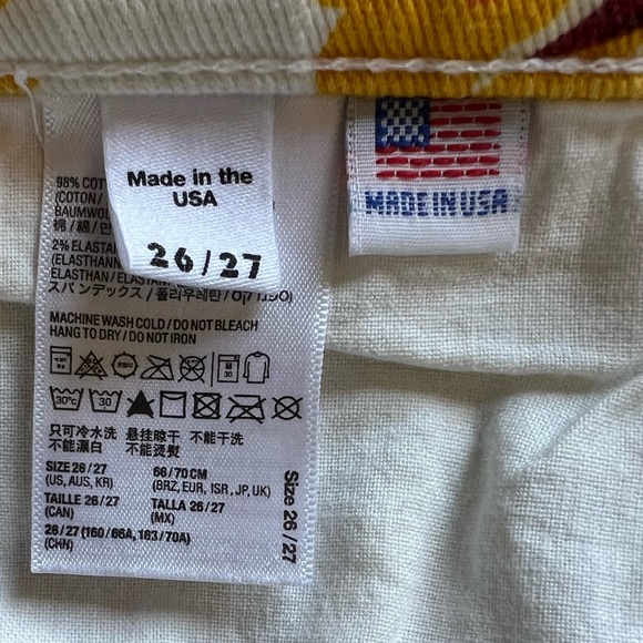 🌻American Apparel High-Waisted Sunflower Shorts🌻 - Picture 8 of 9